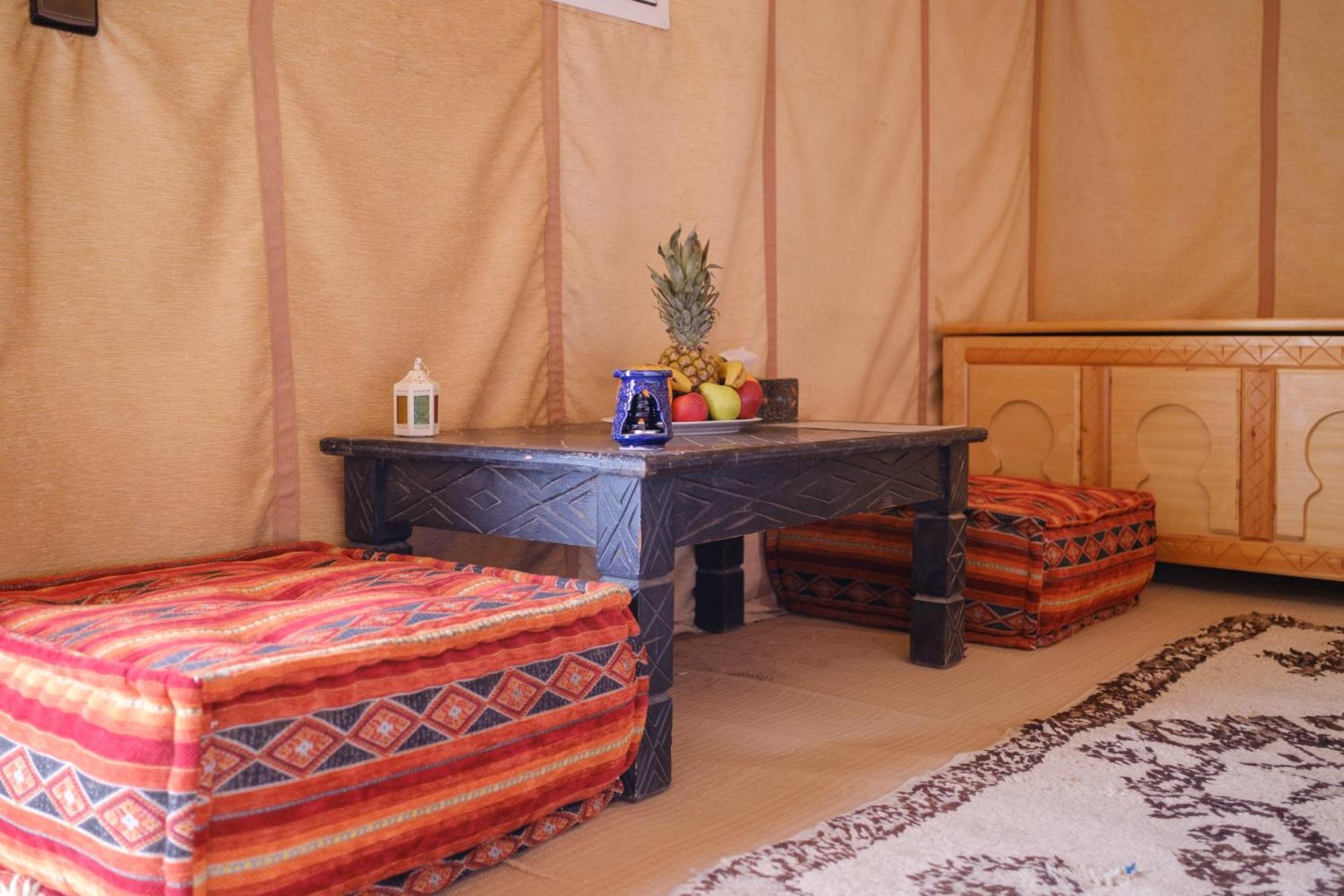Camel Luxury Camp Bed & Breakfast Merzouga Bagian luar foto