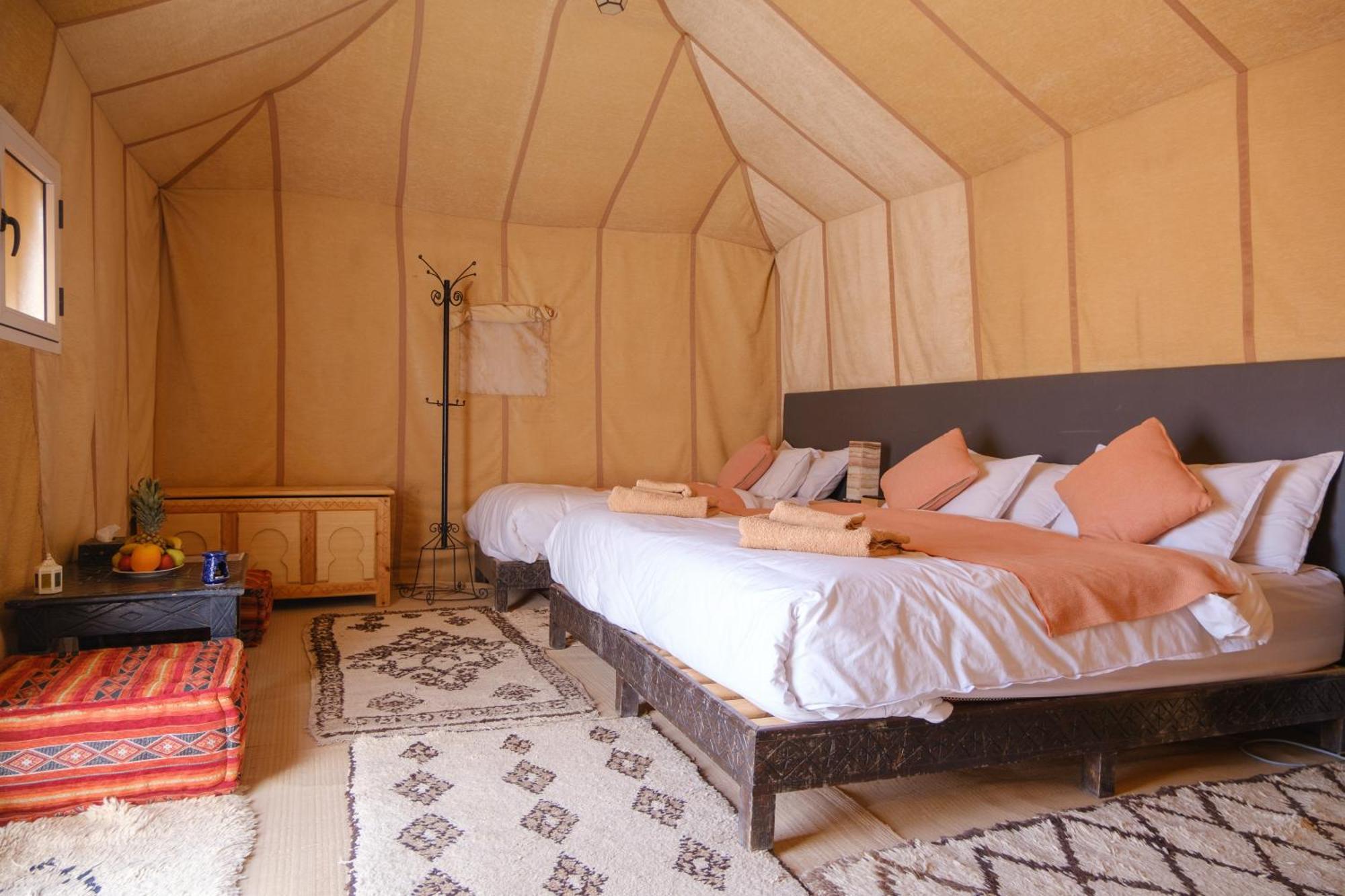 Camel Luxury Camp Bed & Breakfast Merzouga Bagian luar foto