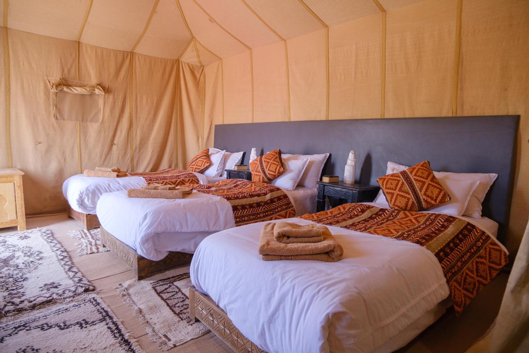 Camel Luxury Camp Bed & Breakfast Merzouga Bagian luar foto